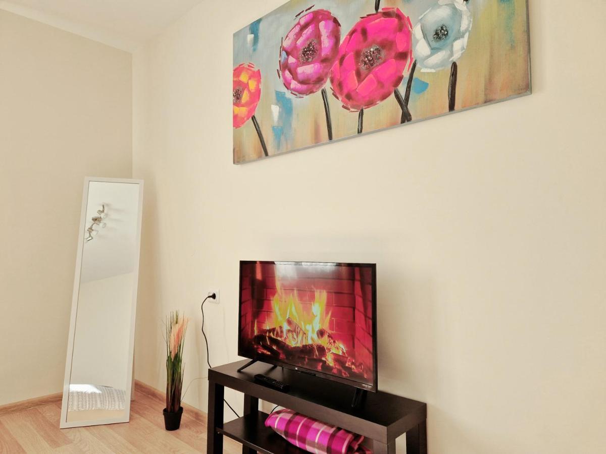 M&M Apartment X Self Check-In Panevėžys Kültér fotó